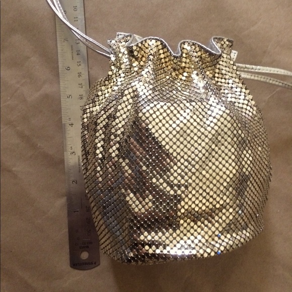 La Regale Handbag - Picture 10 of 13